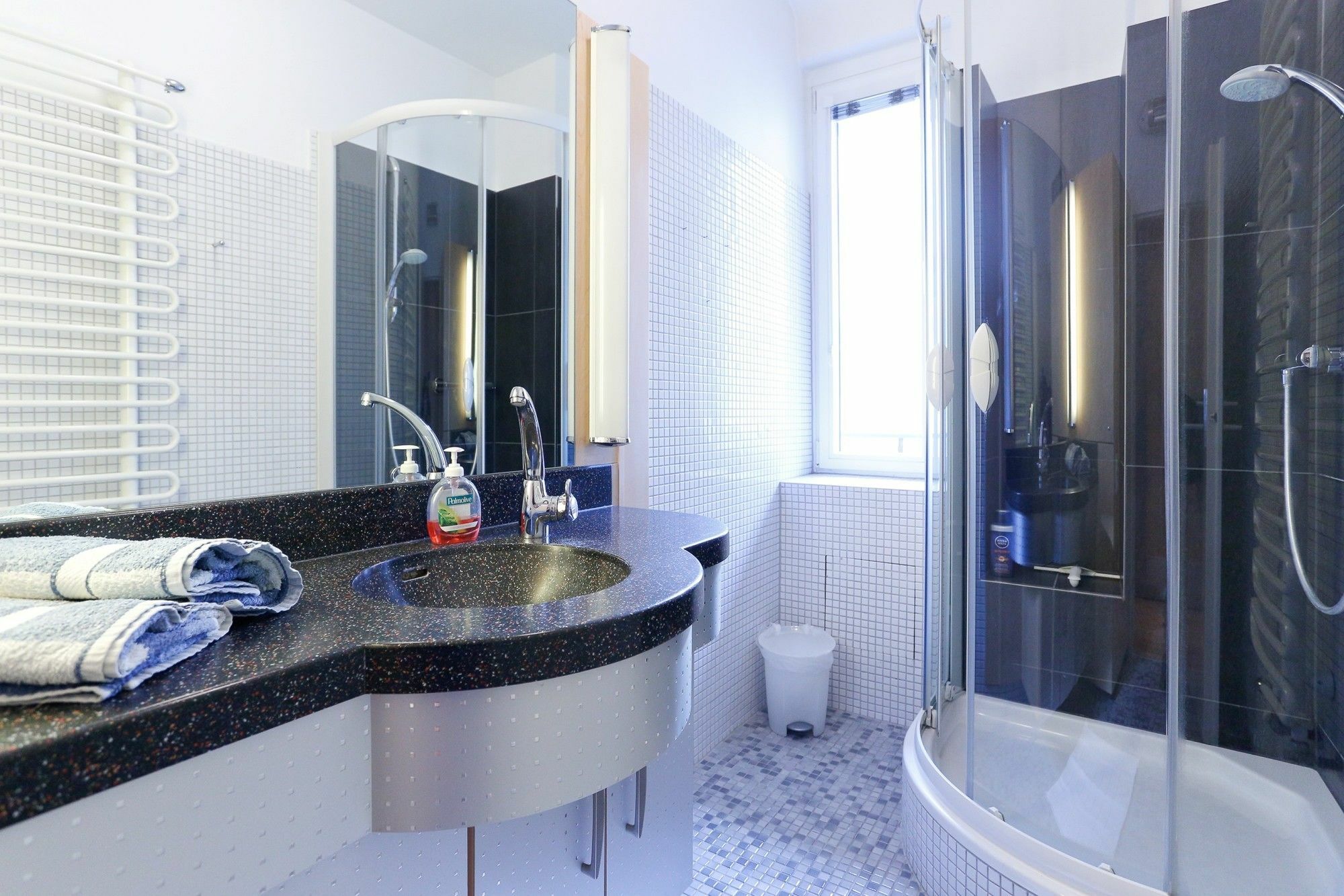 Puzzlehotel - Apartments Zentrum II Відень Екстер'єр фото